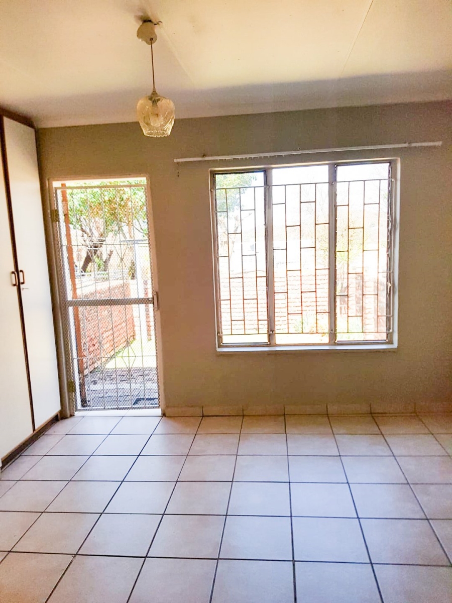  Bedroom Property for Sale in Wilkoppies North West